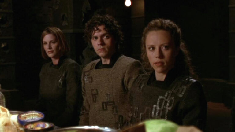 Fifth and his Replicator sisters ("Unnatural Selection")