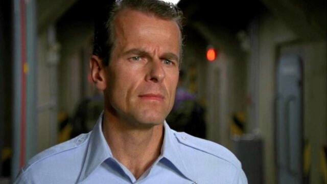 Sgt. Vern Alberts (Bill Nikolai)